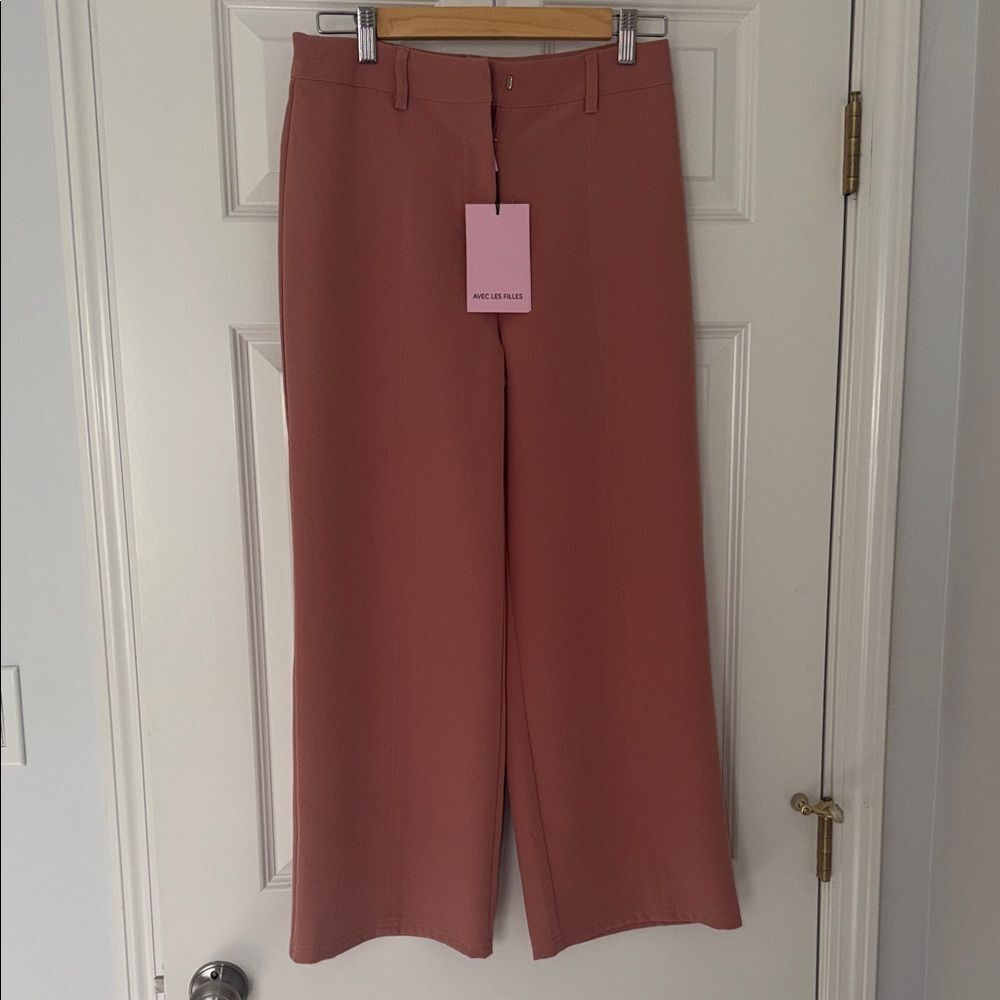 NWT. Avec Les Filles Women's Pink Crop Wide-Leg Pants